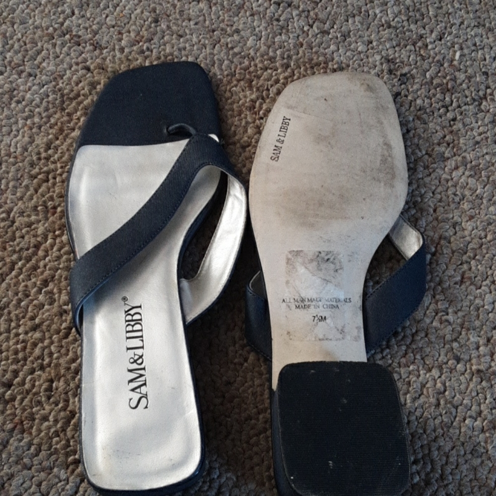 Sam & libby flip flops - Picture 2 of 3